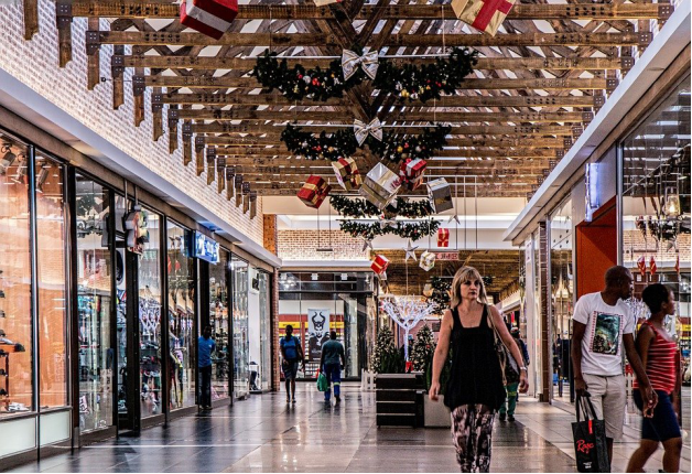 A shopping mall with Christmas decorations